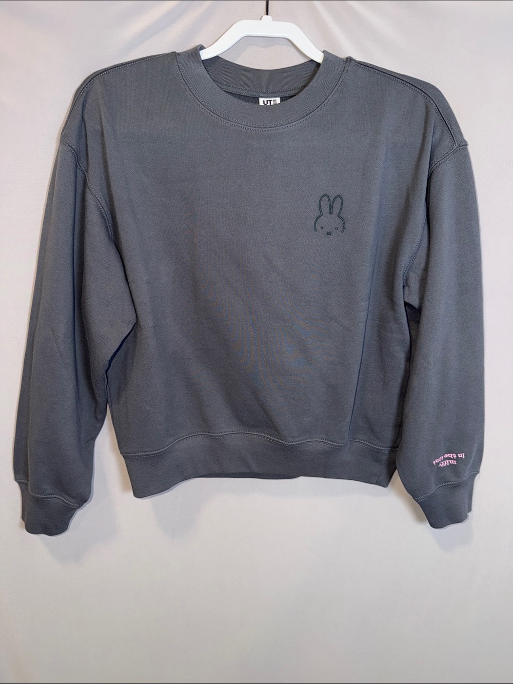 Uniqlo x Miffy Sweatshirt - Picture 6 of 13